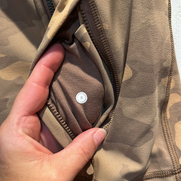 Lululemon Nulu Hooded Define Align Jacket 6 Camo Beige - Picture 8 of 11